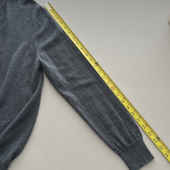 ETHAN PIERCE 100% Extra Fine Merino Wool Lightweight V Neck Sweater Men’s Large - Picture 8 of 8